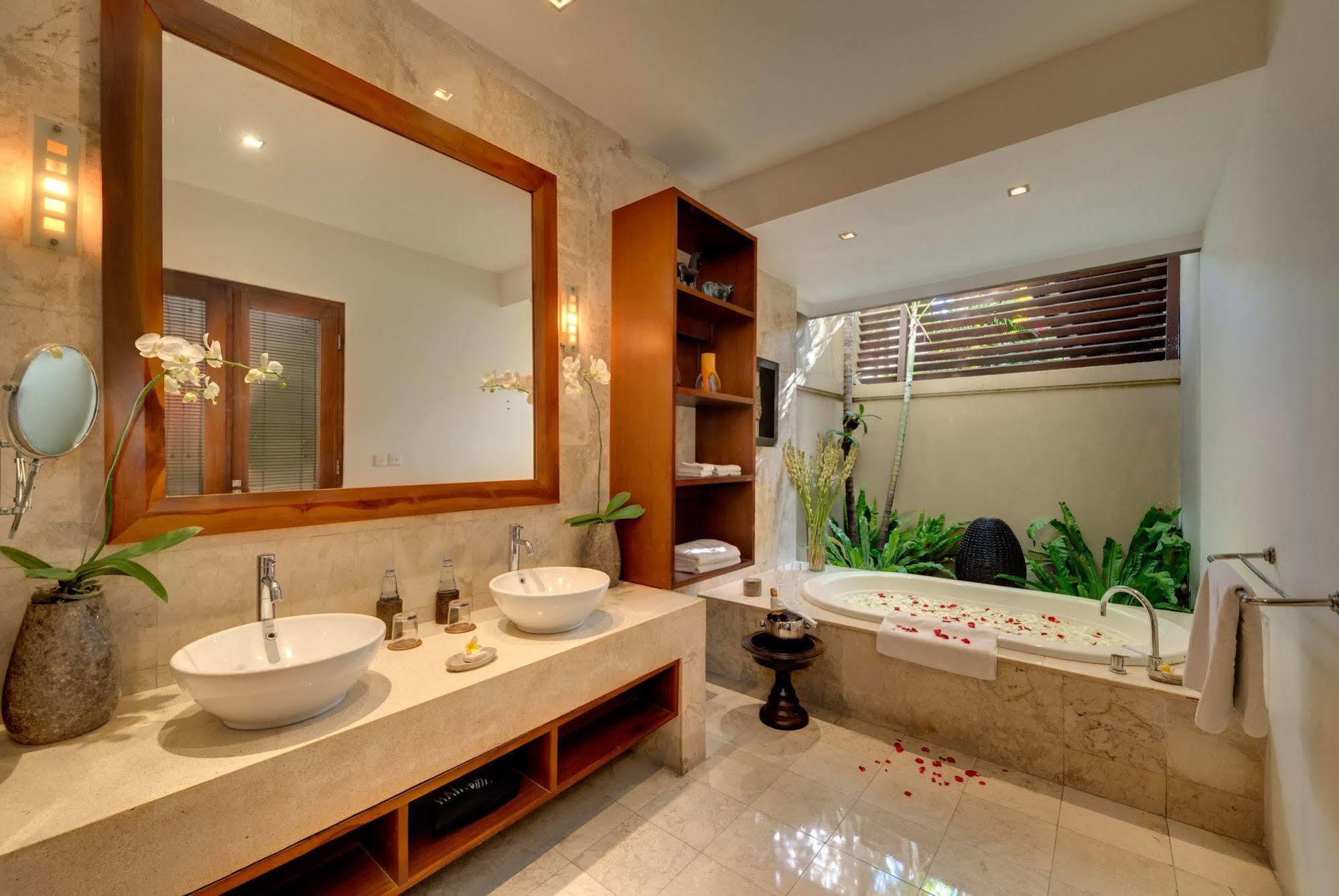 Lakshmi Villas Семиньяк Экстерьер фото