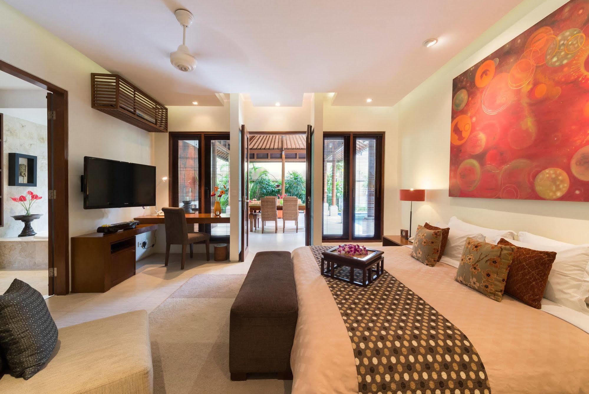 Lakshmi Villas Семиньяк Экстерьер фото