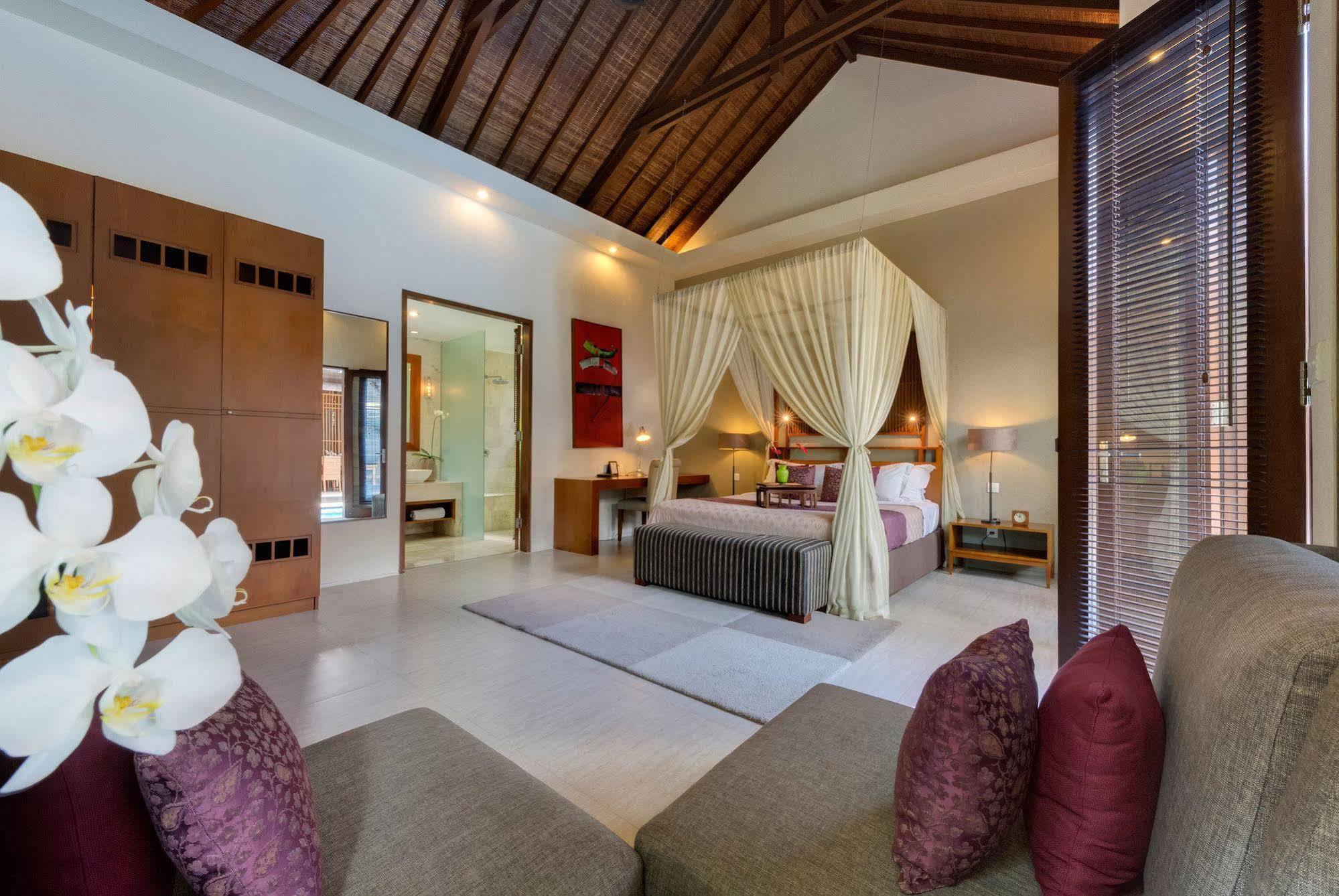 Lakshmi Villas Семиньяк Экстерьер фото