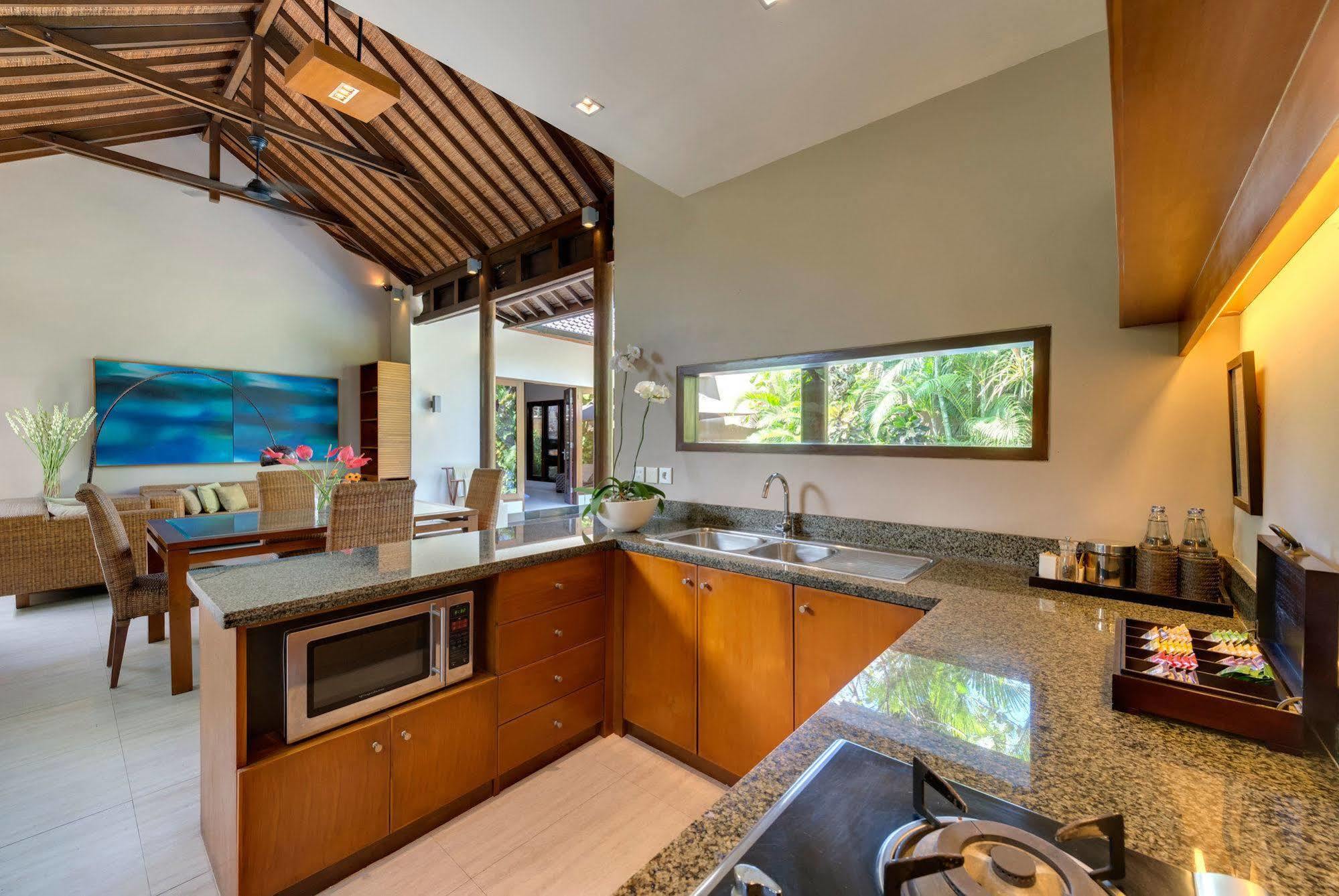 Lakshmi Villas Семиньяк Экстерьер фото